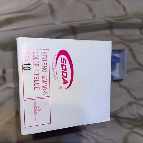 NWOT SODA Light Blue Studded Sandals🩵 - Picture 5 of 5